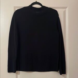 Black GAP sweater